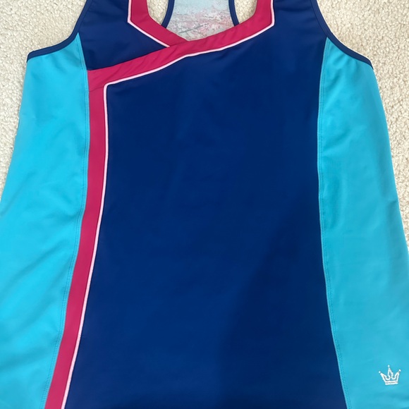 Crowned Athletics - HONORABLE PRINCESS FLOW TANK TOP - Picture 4 of 11